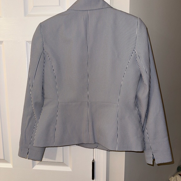 Kasper Suit jacket, size 4P, - Picture 3 of 4